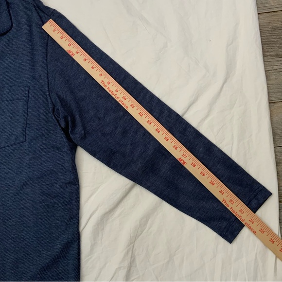 Hart Schaffner Marx Navy Blue Long Sleeve Button Up Sleepwear Shirt S or XL
New - Picture 15 of 16